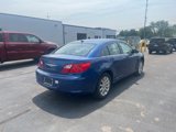 Used 2010 Chrysler Sebring Limited image 5