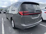 Used 2022 Chrysler Pacifica Touring-L image 2