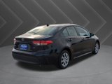 Used 2023 Toyota Corolla LE image 3