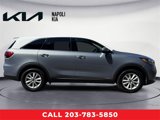 Used 2020 Kia Sorento LX image 2