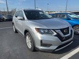 Used 2019 Nissan Rogue S image 2