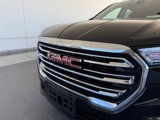 Used 2024 GMC Terrain SLT image 2