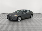 Used 2016 Ford Fusion SE w/ Equipment Group 202A image 4