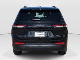 New 2025 Jeep Grand Cherokee L Altitude image 4