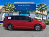 New 2025 Chrysler Pacifica Select image 4