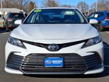 Used 2022 Toyota Camry LE image 2