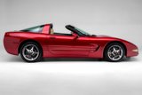 Used 2004 Chevrolet Corvette Coupe w/ Preferred Equipment Group image 2