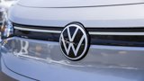 Used 2023 Volkswagen ID.4 Pro image 3