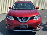 Used 2016 Nissan Rogue SL w/ SL Premium Package image 2