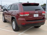 Used 2021 Jeep Grand Cherokee Laredo image 5