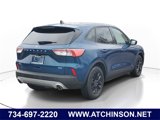 Used 2020 Ford Escape SE Sport image 3