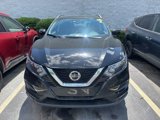 Used 2022 Nissan Rogue Sport SV image 2