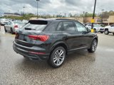 New 2025 Audi Q3 2.0T Premium image 3