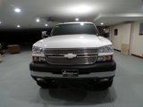 Used 2005 Chevrolet Silverado 2500 LT w/ Heavy-Duty Power Package image 2