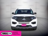 Used 2020 Ford Explorer XLT image 2