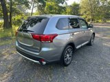Used 2016 Mitsubishi Outlander SE image 5