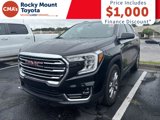 Used 2023 GMC Terrain SLT image 3