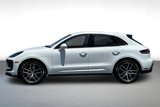 Used 2025 Porsche Macan image 2