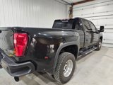 Used 2021 Chevrolet Silverado 3500 High Country image 4