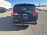 Used 2020 Chrysler Pacifica Touring-L image 4