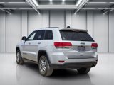 Used 2018 Jeep Grand Cherokee Laredo image 2