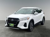 Used 2023 Nissan Kicks SV image 3