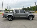 Used 2019 Nissan Frontier SL image 3