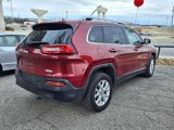 Used 2016 Jeep Cherokee Latitude w/ Comfort/Convenience Group image 5