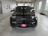 Certified 2020 Ford Explorer XLT w/ Equipment Group 202A image 3