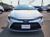 Used 2022 Toyota Corolla LE image 2
