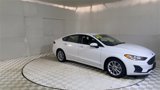 Used 2020 Ford Fusion SE image 2