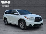Used 2015 Toyota Highlander LE image 3