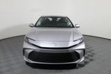 Used 2025 Toyota Camry LE image 3