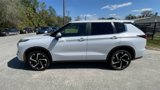 Used 2024 Mitsubishi Outlander SE image 5