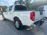 Used 2017 Nissan Frontier SV image 3