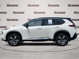 Used 2021 Nissan Rogue SL image 2