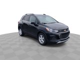 Certified 2020 Chevrolet Trax LT w/ LT Convenience Package image 2