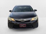 Used 2014 Toyota Camry LE image 2