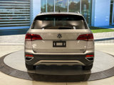 Certified 2022 Volkswagen Taos SE image 6