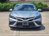 Used 2022 Toyota Camry SE image 2