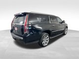 Used 2017 Cadillac Escalade ESV Luxury image 6