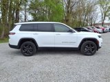 Used 2024 Jeep Grand Cherokee L Laredo image 3