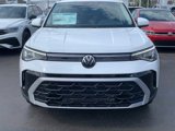 New 2025 Volkswagen Taos SEL image 2