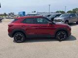 Used 2022 Chevrolet TrailBlazer LT image 2