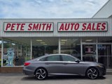 Used 2018 Honda Accord Sport image 2