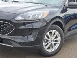 Certified 2022 Ford Escape SE w/ Cold Weather Package image 3