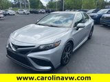 Used 2023 Toyota Camry SE image 3