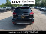 Used 2018 Nissan Rogue SV w/ Sun & Sound Touring Package image 6