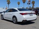 Used 2019 Toyota Avalon XLE image 3
