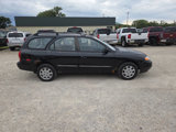 Used 2000 Hyundai Elantra GLS image 2